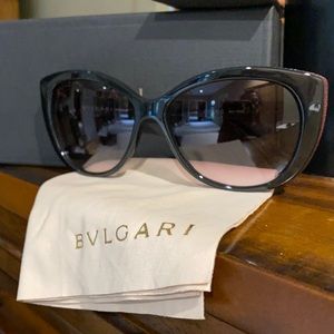 BVLGARI sunglasses 😎
